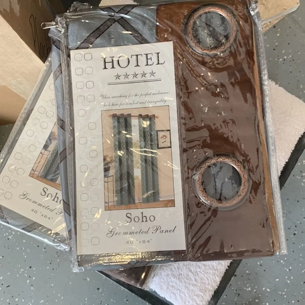 2 Soho Hotel Grommeted Panels
